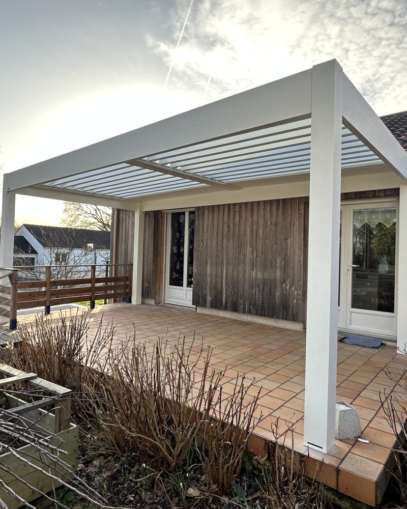 Réalisation pergolas, Lamy Pascal, menuisier à Château-Thébaud.