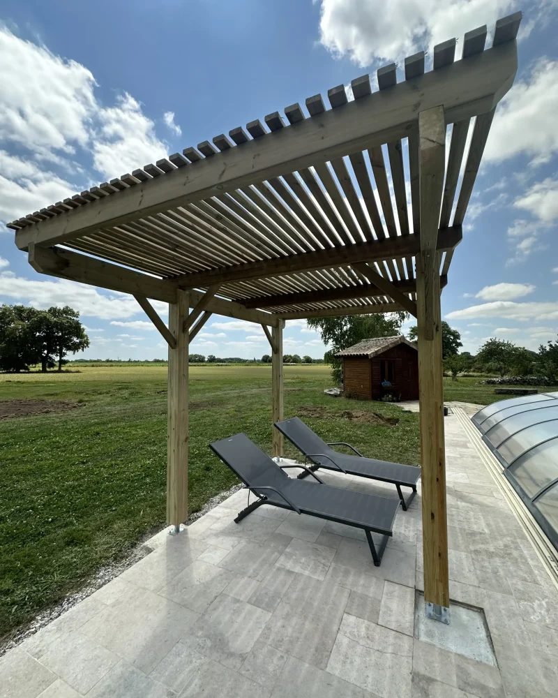 Réalisation pergolas, Lamy Pascal, menuisier à Château-Thébaud.