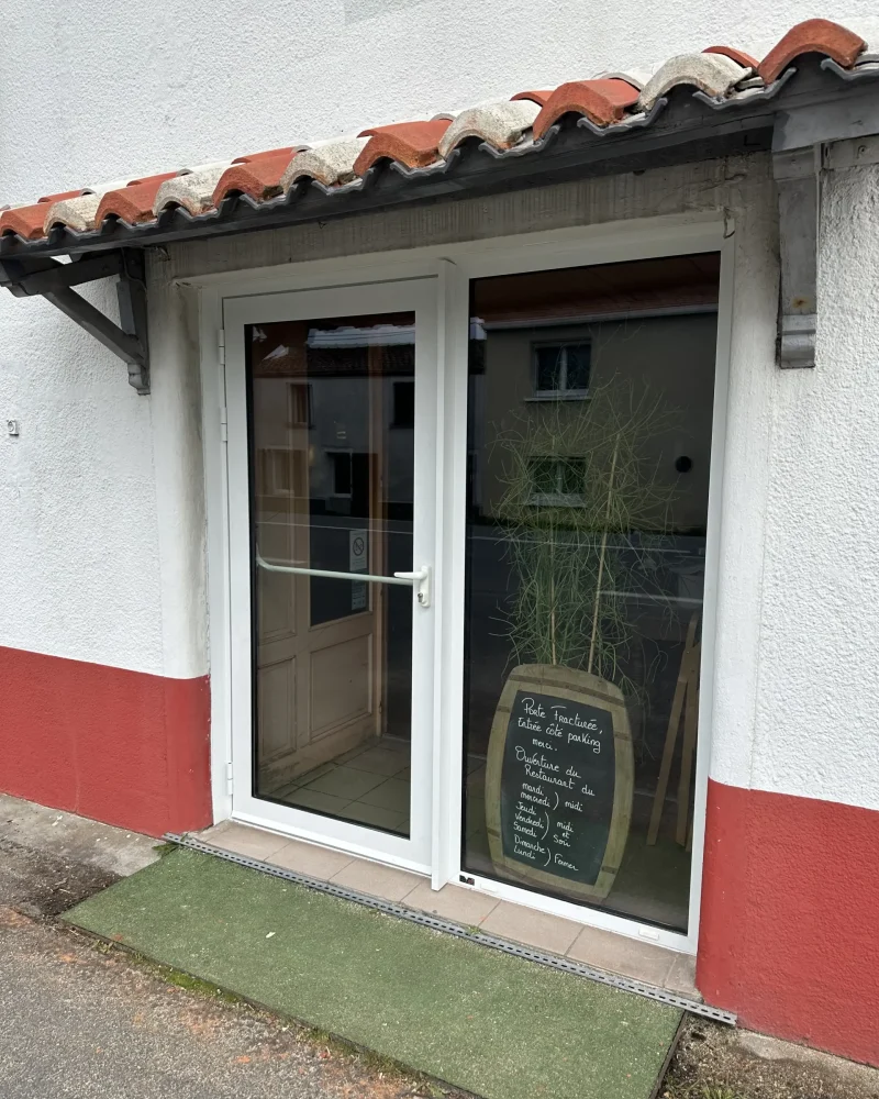 Réalisation portes, Lamy Pascal, menuisier à Château-Thébaud.